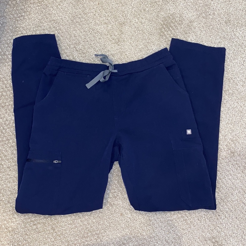 FIGS scrub pants - Picture 2 of 3